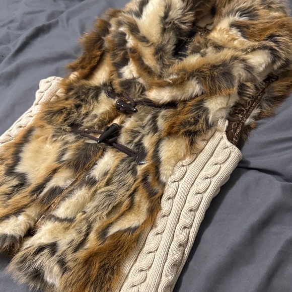 Guess Brown and Cream Faux Fur Vest - Picture 5 of 7